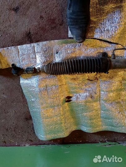 Рулевая рейка на audi a4 b5