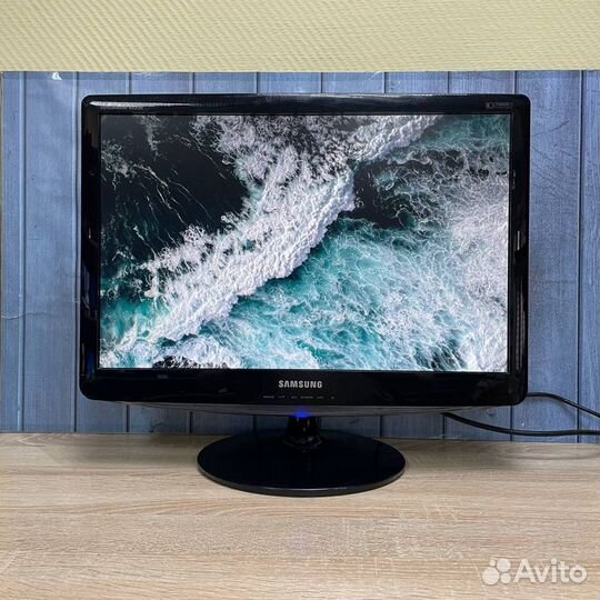 Монитор 22'' (55см) Samsung