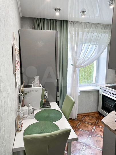 2-к. квартира, 43 м², 5/5 эт.