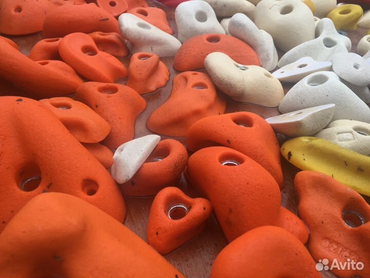 Зацепы для скалодрома фирмы Aztec