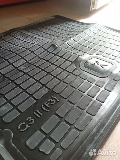 Коврик в багажник Audi Q3