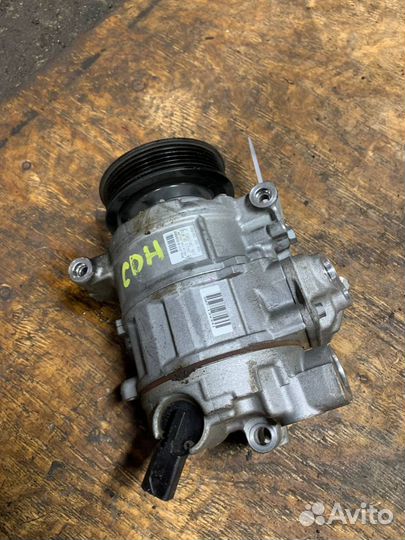 Компрессор кондиционера Audi A4 B8 Allroad A5 CDH