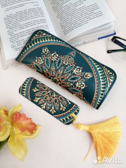 Очечник натуральная кожа, закладка в подарок