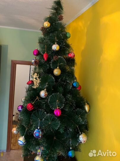 Елка искусственная