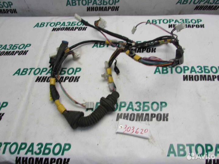 Проводка двери для Toyota Mark II GX100