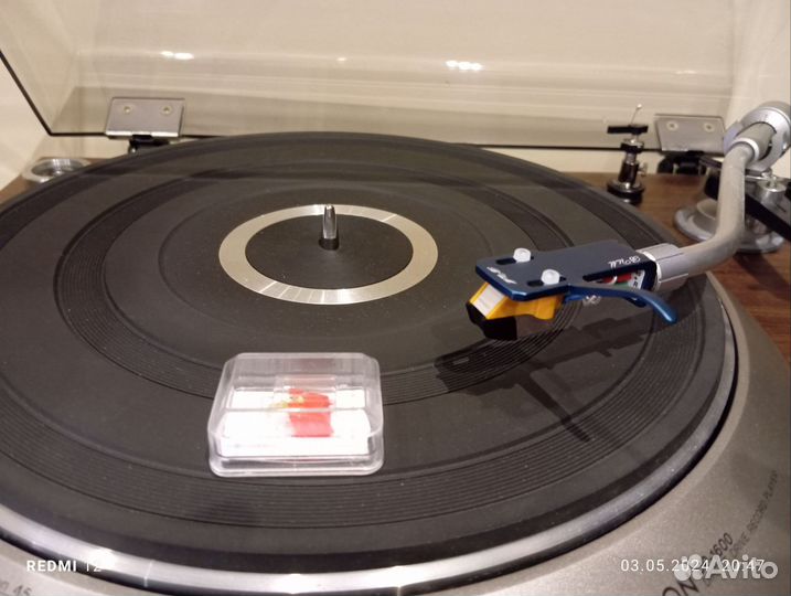 Голова Pioneer PC-110 с новой иглой на шелле