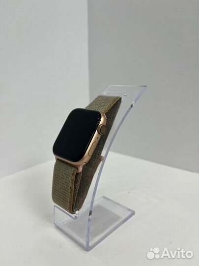 Смарт-часы Apple Watch 4 Series 44mm Gold A1978