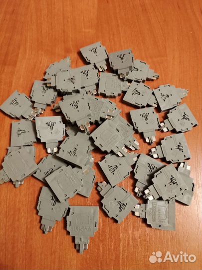 Phoenix contact 3036796 P-CO Штекер