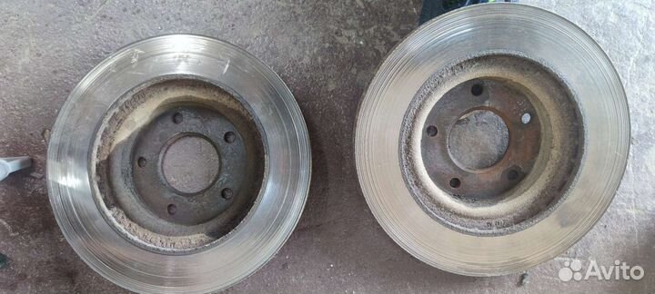 Диски тормозные задние Mitsubishi Outlender 3