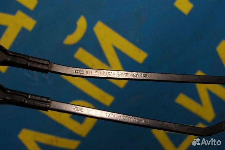 Поводки дворников Audi A4