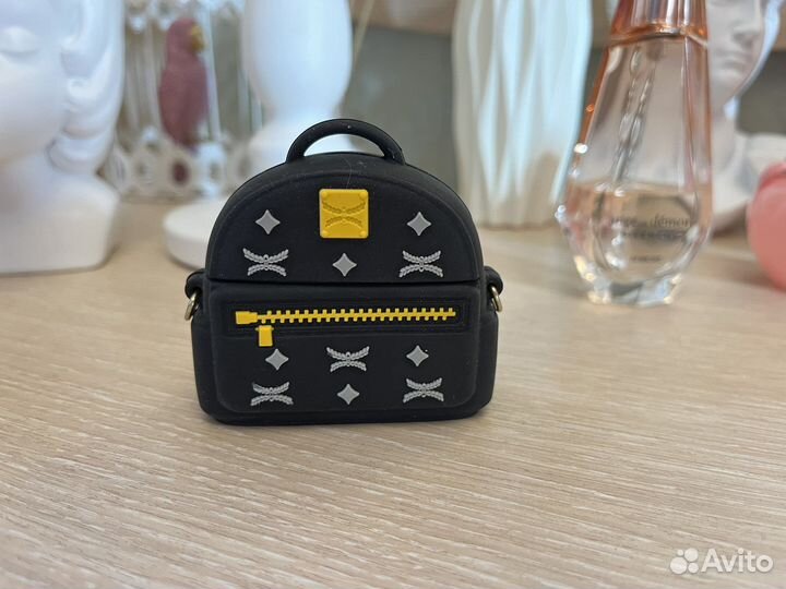 Чехол для наушников Airpods pro