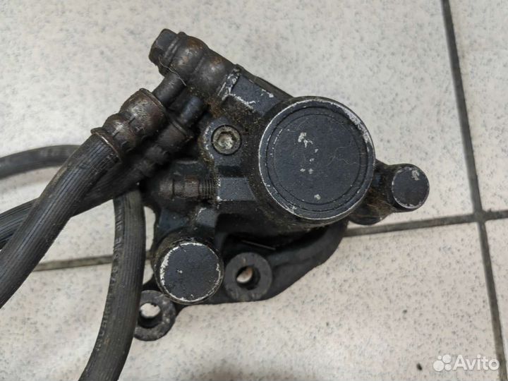 Суппорт передний Yamaha XJ750