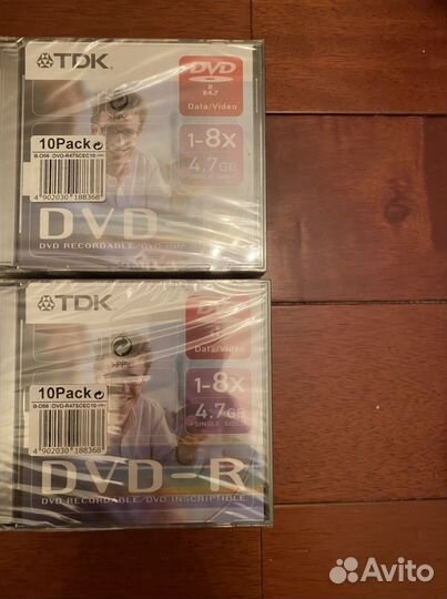 Болванка новая пустая. CD-R диск и DVD-R