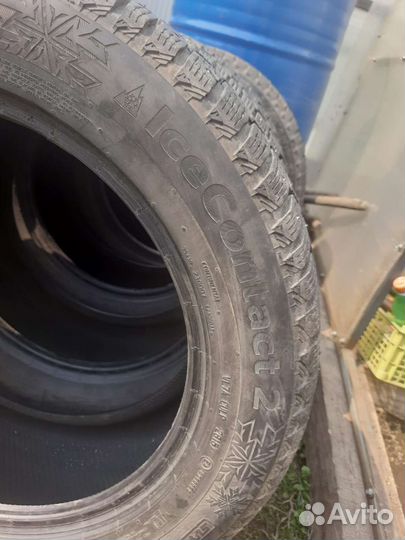 Continental IceContact 2 235/55 R17