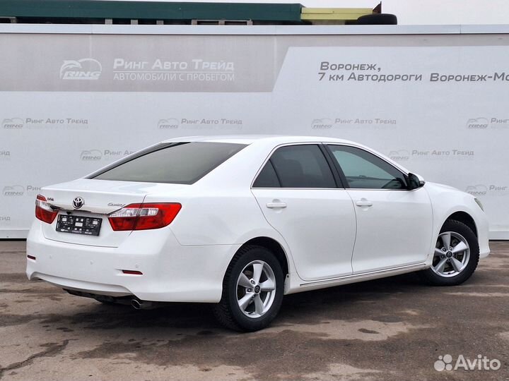 Toyota Camry 2.5 AT, 2012, 195 000 км
