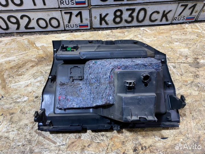 Бардачок Citroen Berlingo B9 1.6 2014