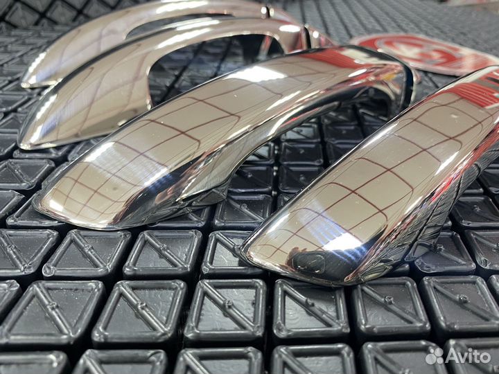 Накладки на ручки дверей Volkswagen Touareg 2010+