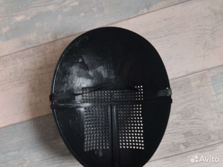 Маска из игры в кальмара