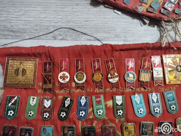 Коллекция значков СССР