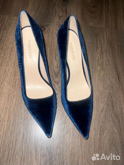 Бархатные туфли carlo pazolini