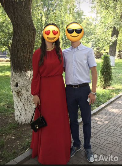 Платье вечернее