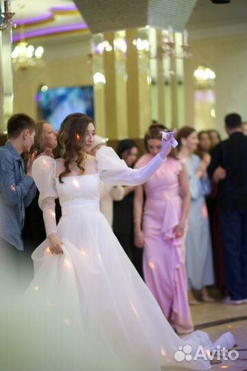 Свадебное платье