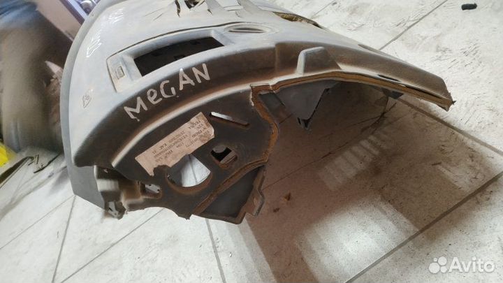 Торпедо Renault Megane 2 2003-2009