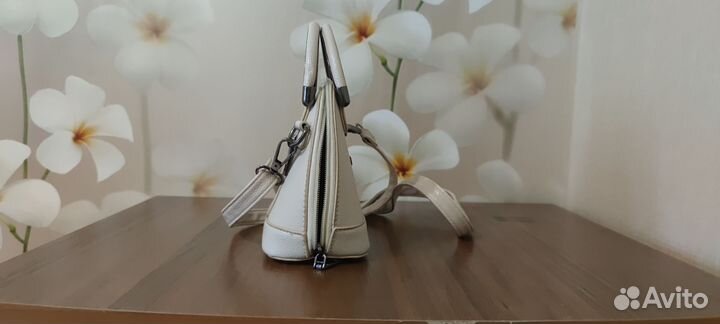 Сумка женская белая min min