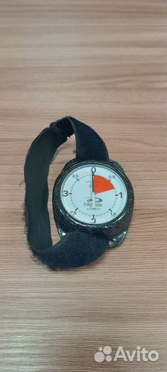 Высотомер парашютный