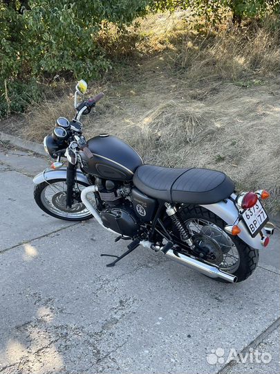 Triumph Bonneville T100