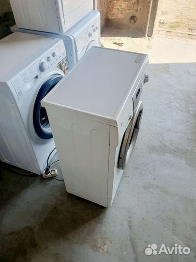 Стиральная машина узкая LG б/у