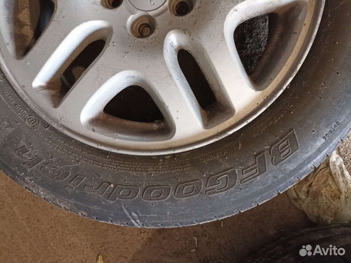 Bfgoodrich Advantage 215/60 R16