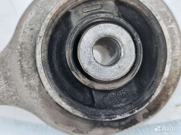 Продольный рычаг правый Mercedes W222 4matic