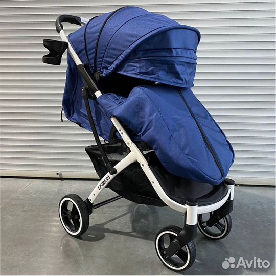 Коляска прогулочная