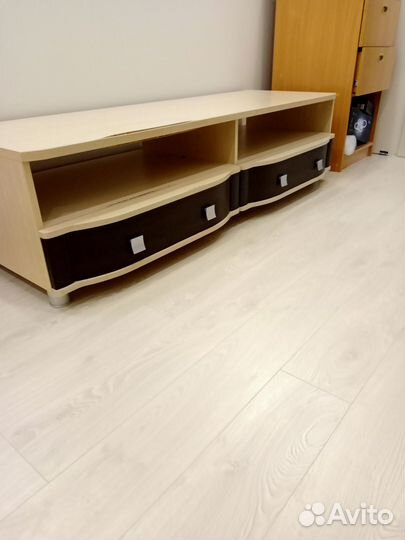 Тумба под телевизор
