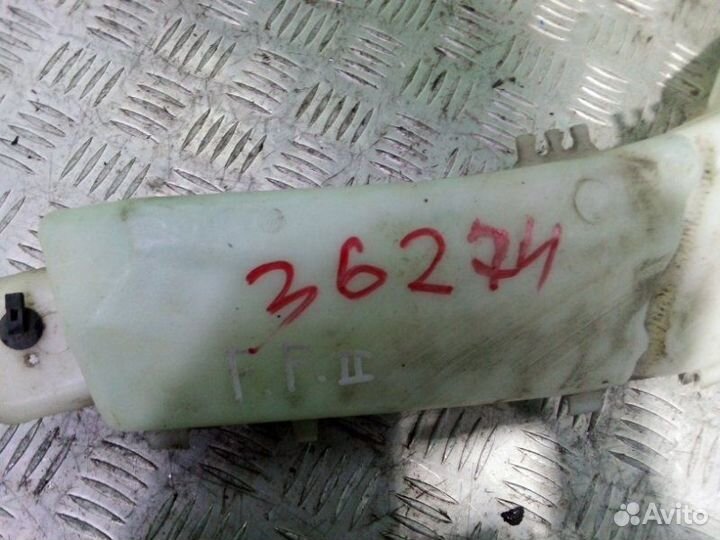 Бачок омывателя Ford Focus 2 седан 1.8 2009