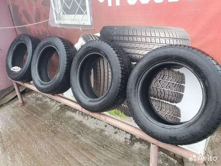 Gislaved Nord Frost 5 225/65 R17