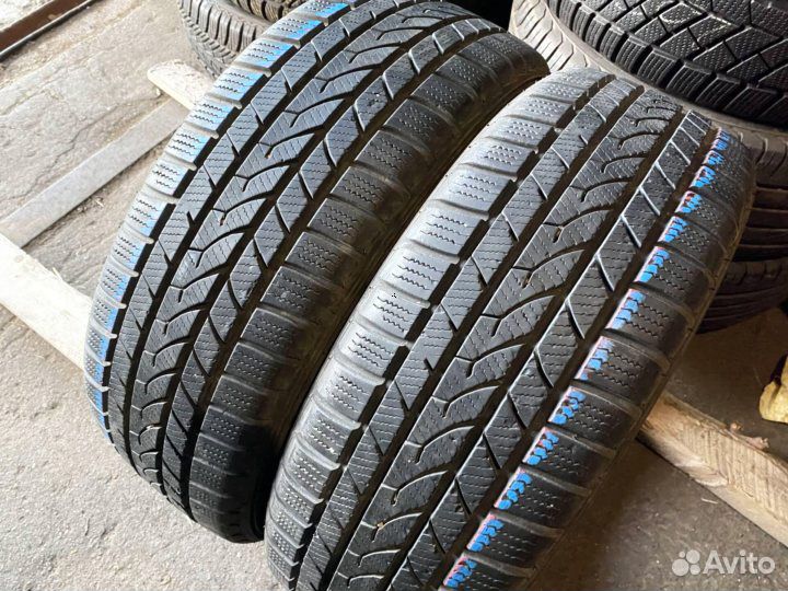 Falken Eurowinter HS-439 205/60 R16