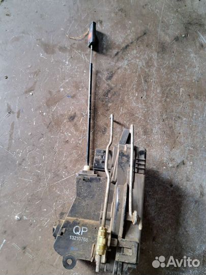 Замок двери передний левый Opel Vectra C