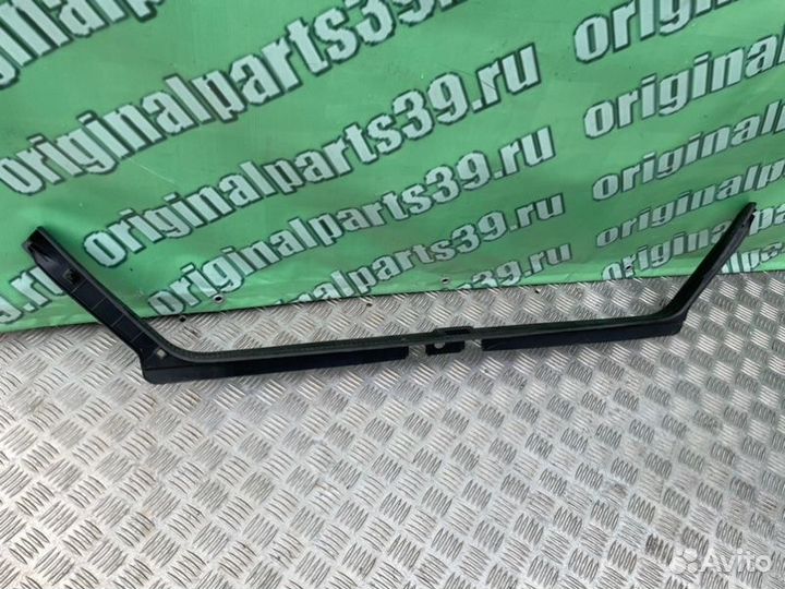 Накладка багажника Mercedes-Benz S-Class W140