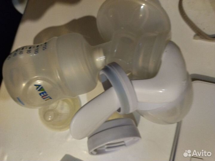 Молокоотсос avent ручной