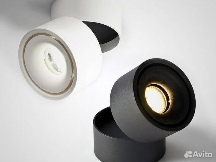 Потолочный поворотный светильник