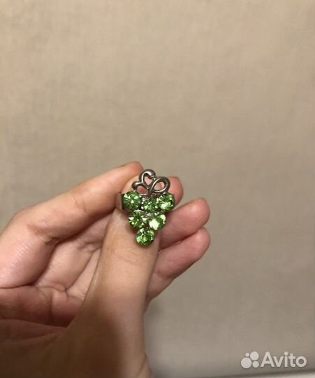 Кольцо с кристаллами/стразами swarovski
