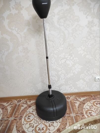 Боксерская груша напольная