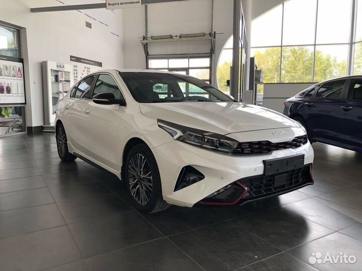 Kia Cerato 2.0 AT, 2022, 23 800 км