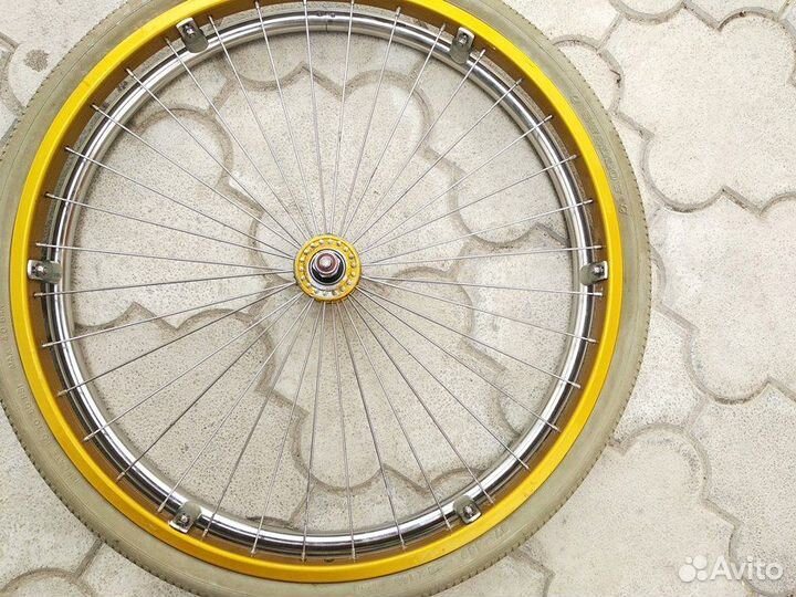 Колесо для инвалидной коляски