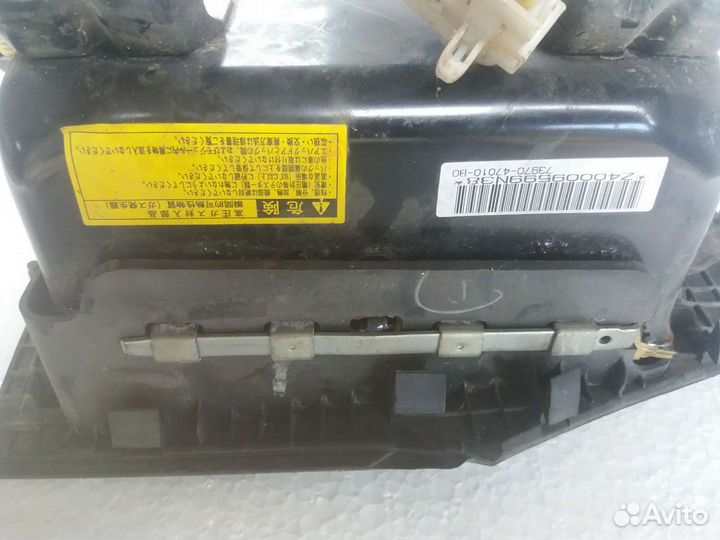 Подушка безопасности пассажира Тойота приус 10