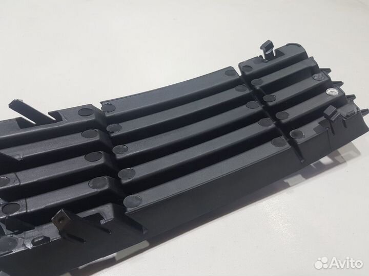 Решетка птф правая рестайлинг 1 ауди а8 audi a8