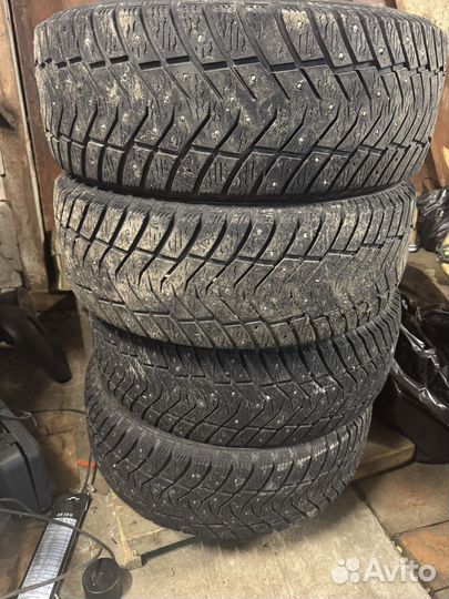 Yokohama Ice Guard IG65 205/55 R16