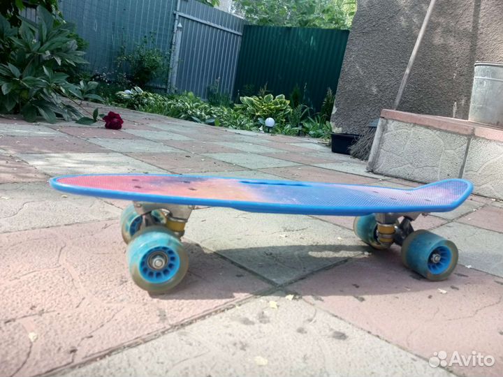 Скейтборд - пениборд